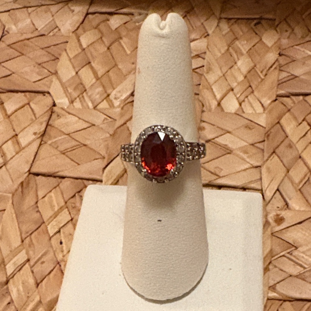 Elegant red garnet diamond accent 14k white gold ring